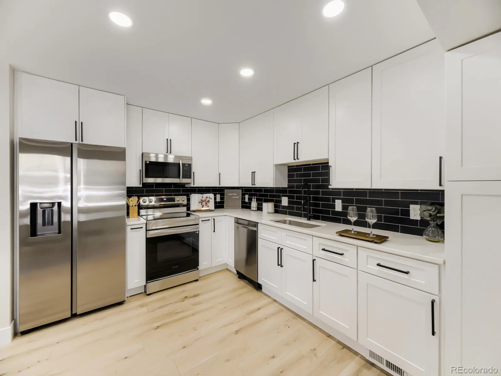 1171 Geneva Street Aurora CO 80010 MLS #REC7087081 05052026042042 1600 7