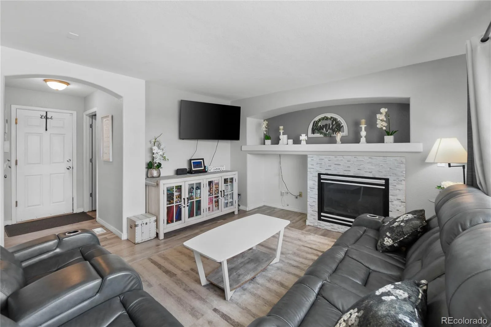2779 S Waco Way Aurora CO 80013 MLS #REC7087345 06102026172801 1600 14