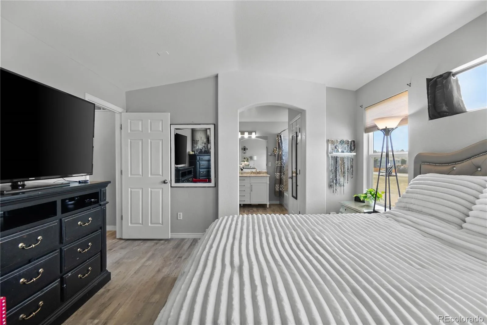 2779 S Waco Way Aurora CO 80013 MLS #REC7087345 06102026172801 1600 26