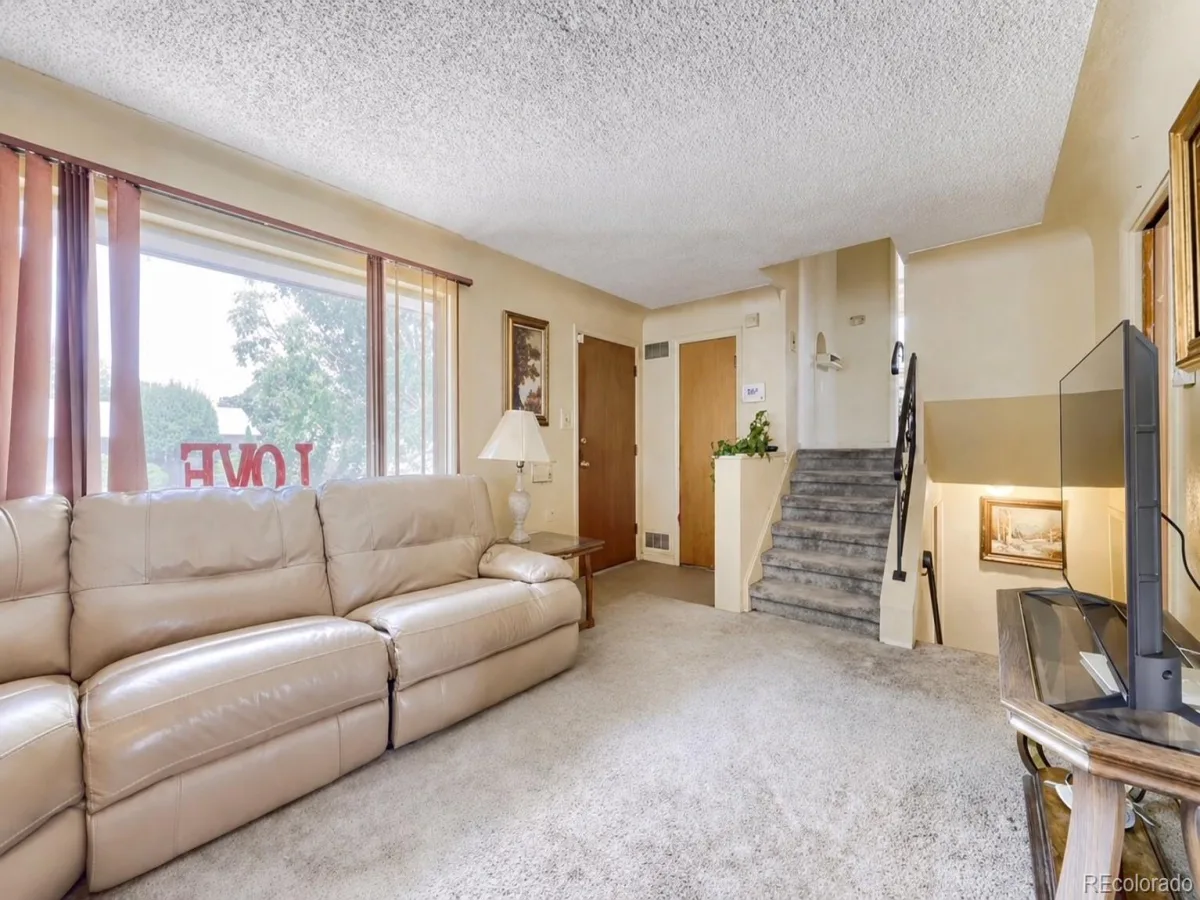 3290 Ivy Street Denver CO 80207 MLS #REC7088363 06302026002537 1200 2