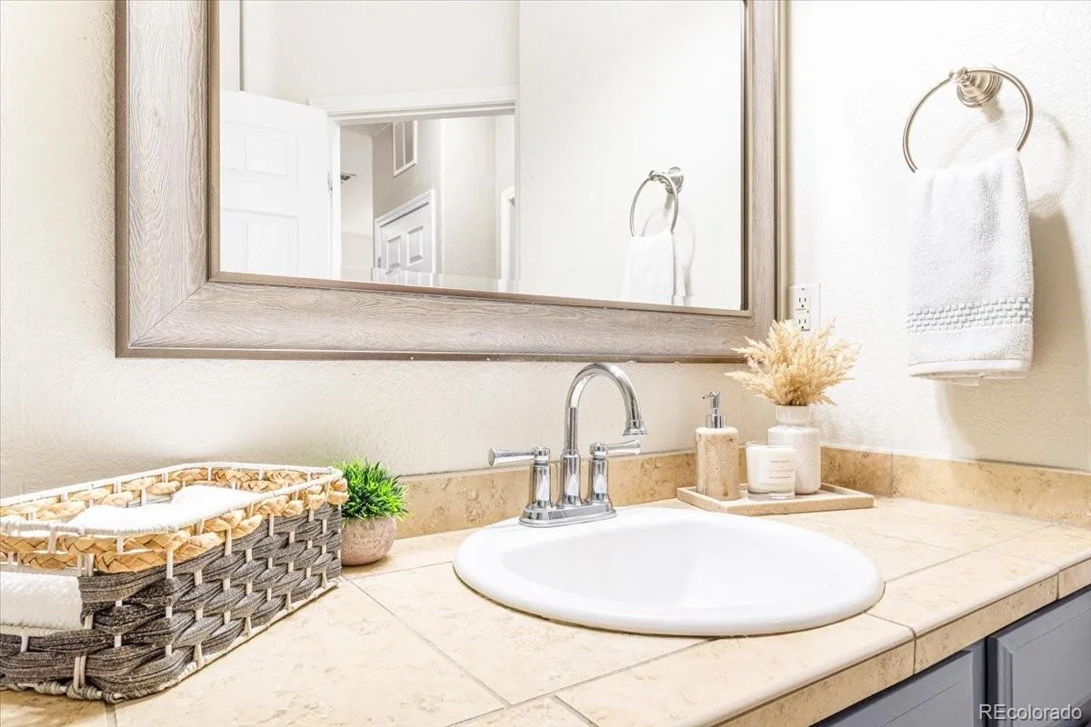 8489 Canyon Rim Circle #304 Englewood CO 80112 | MLS #REC7089051 08112026025339 1200 19