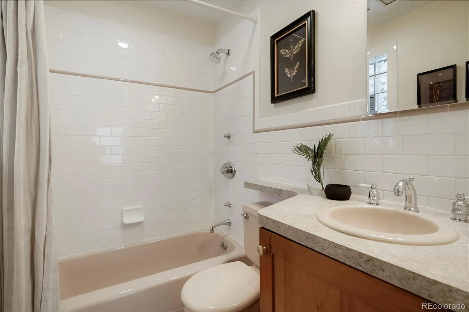 2379 Dahlia Street Denver CO 80207 MLS #REC7089884 05132026151019 1600 21