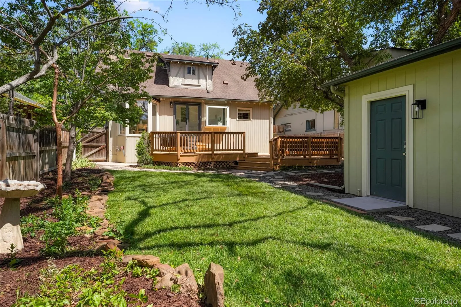 2379 Dahlia Street Denver CO 80207 MLS #REC7089884 05132026151019 1600 44