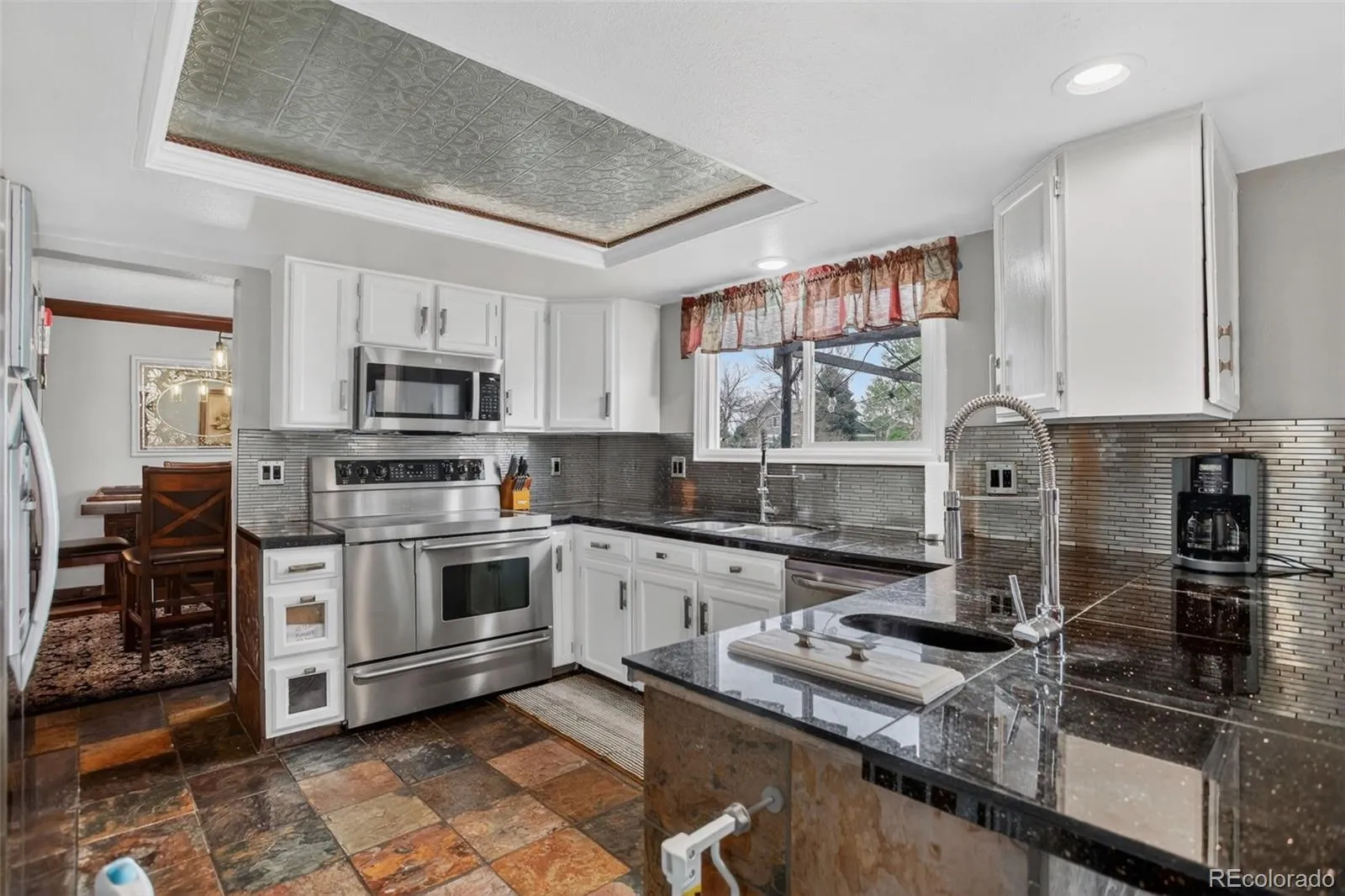 5452 S Zeno Street Centennial CO 80015 MLS #REC7089890 05022026053425 1600 12