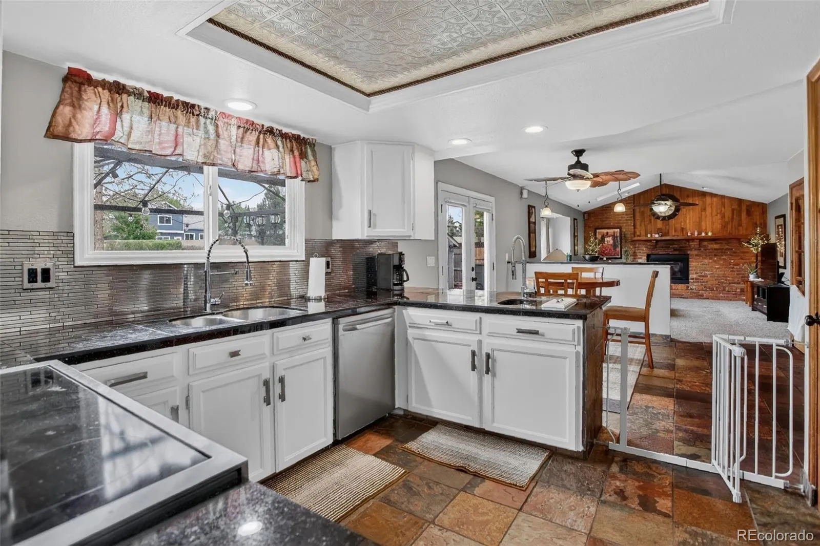 5452 S Zeno Street Centennial CO 80015 MLS #REC7089890 05022026053425 1600 14