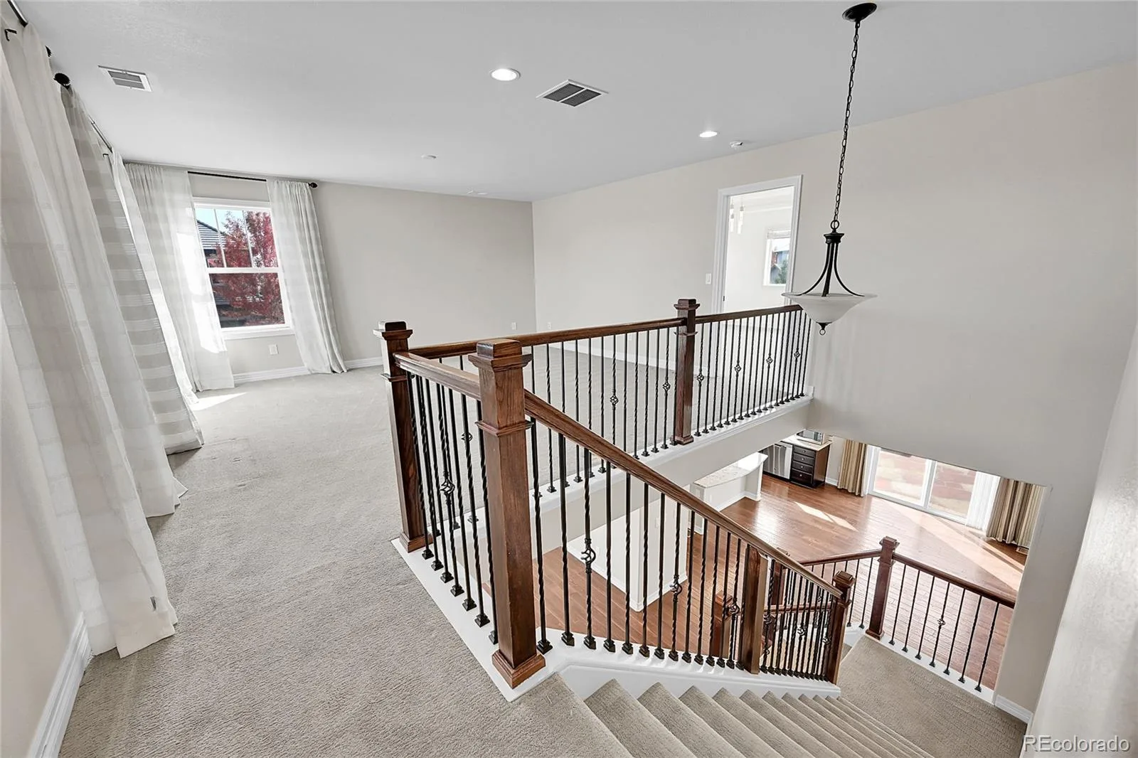 12762 Fisher Street Englewood CO 80112 MLS #REC7090026 06092026154812 1600 14