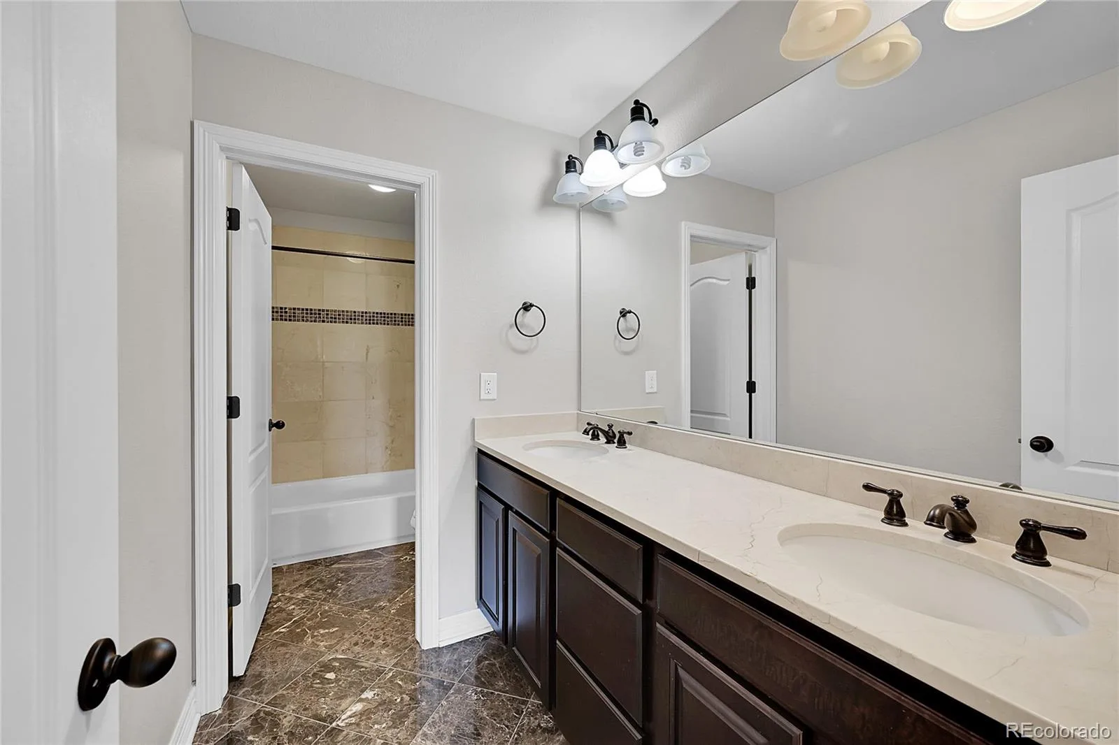 12762 Fisher Street Englewood CO 80112 MLS #REC7090026 06092026154812 1600 21