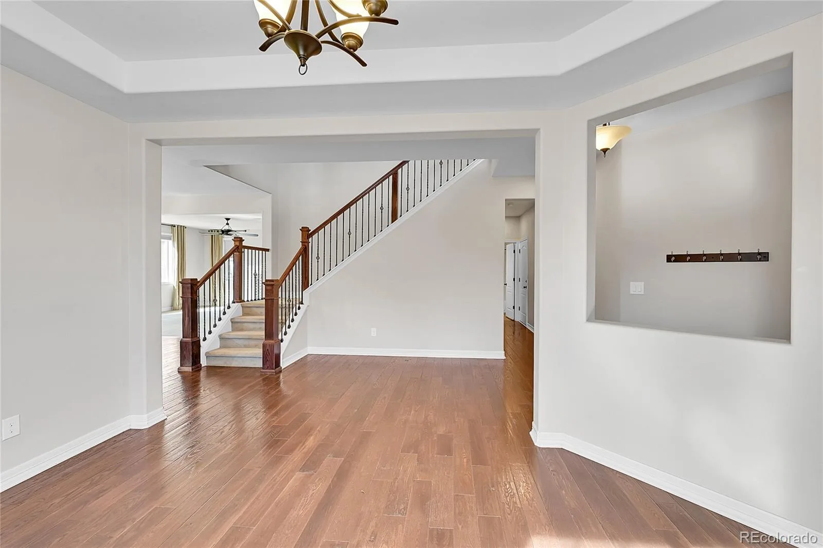 12762 Fisher Street Englewood CO 80112 MLS #REC7090026 06092026154812 1600 5