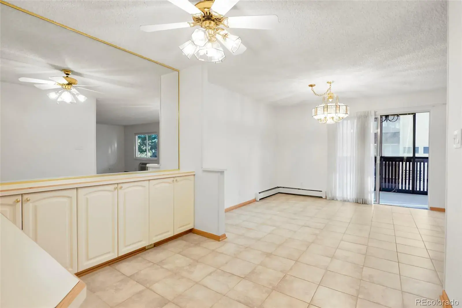 11292025182207 1600 10