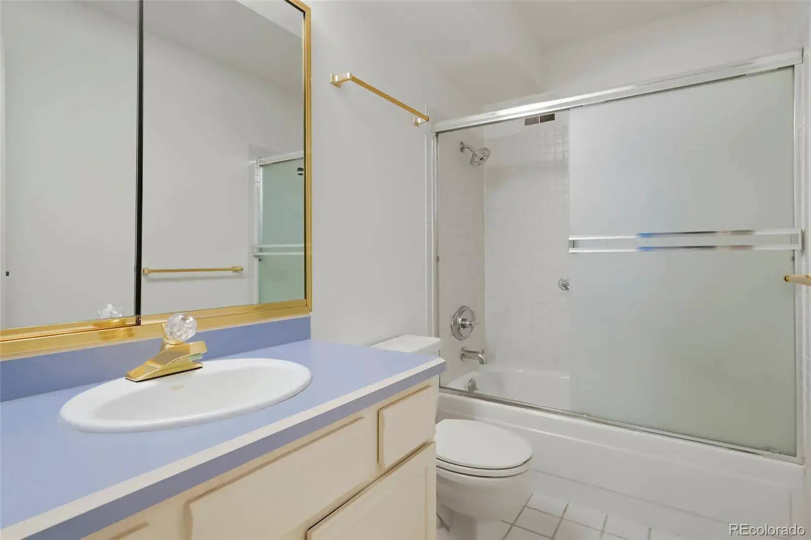 11292025182207 1600 23