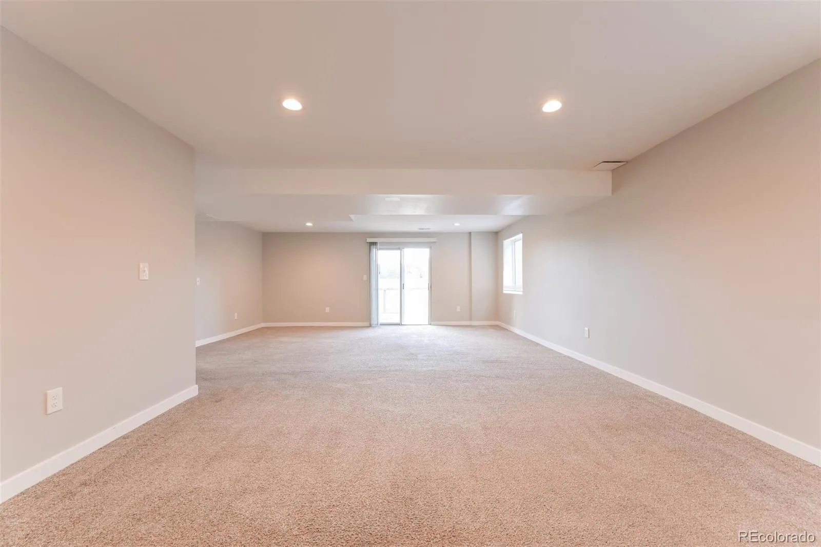 4272 S Ireland Court Aurora CO 80013 | MLS #REC7090261 08062026225544 1600 7