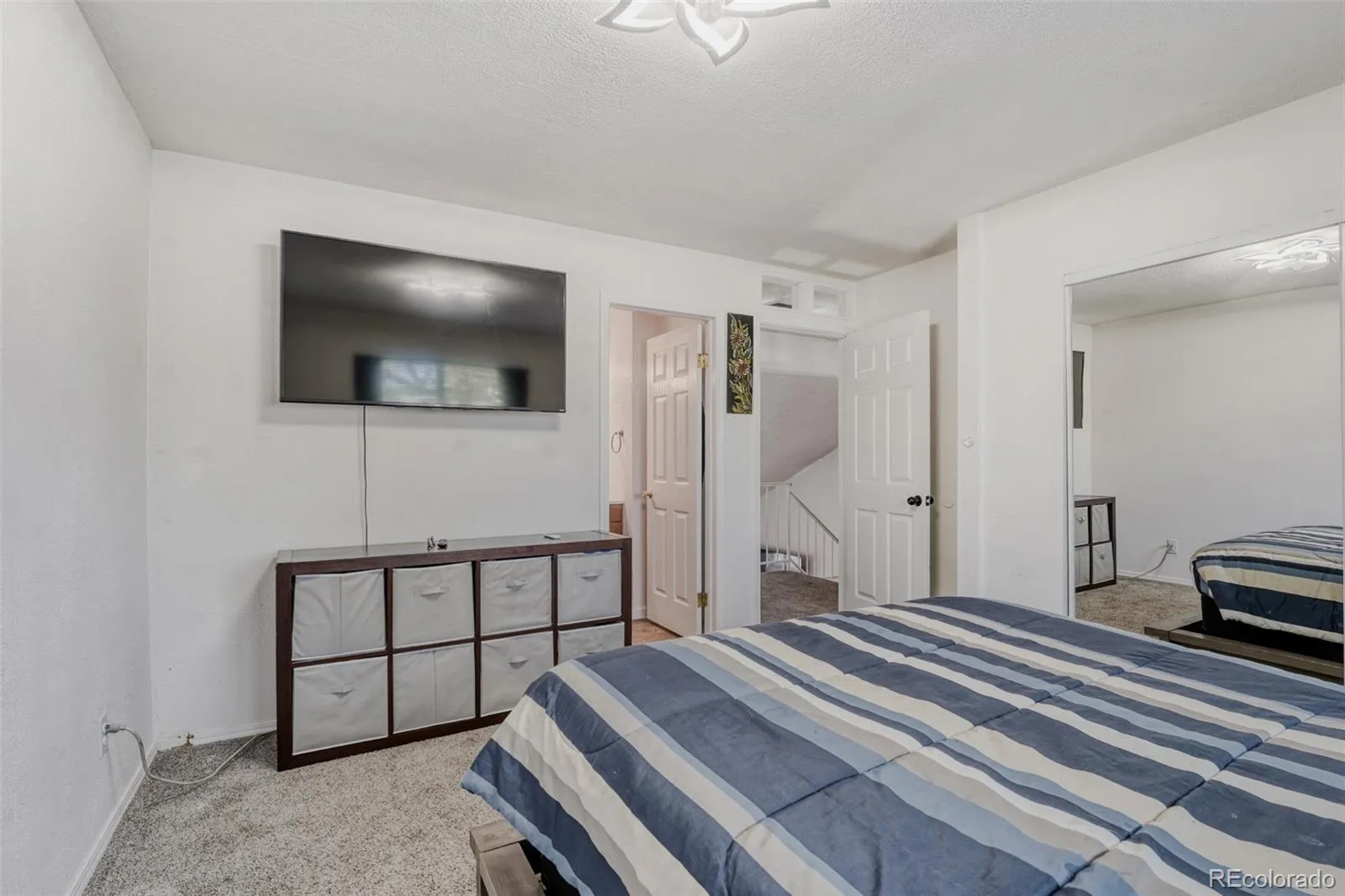 19713 E Girard Avenue Aurora CO 80013 MLS #REC7094235 05052026070411 1600 13