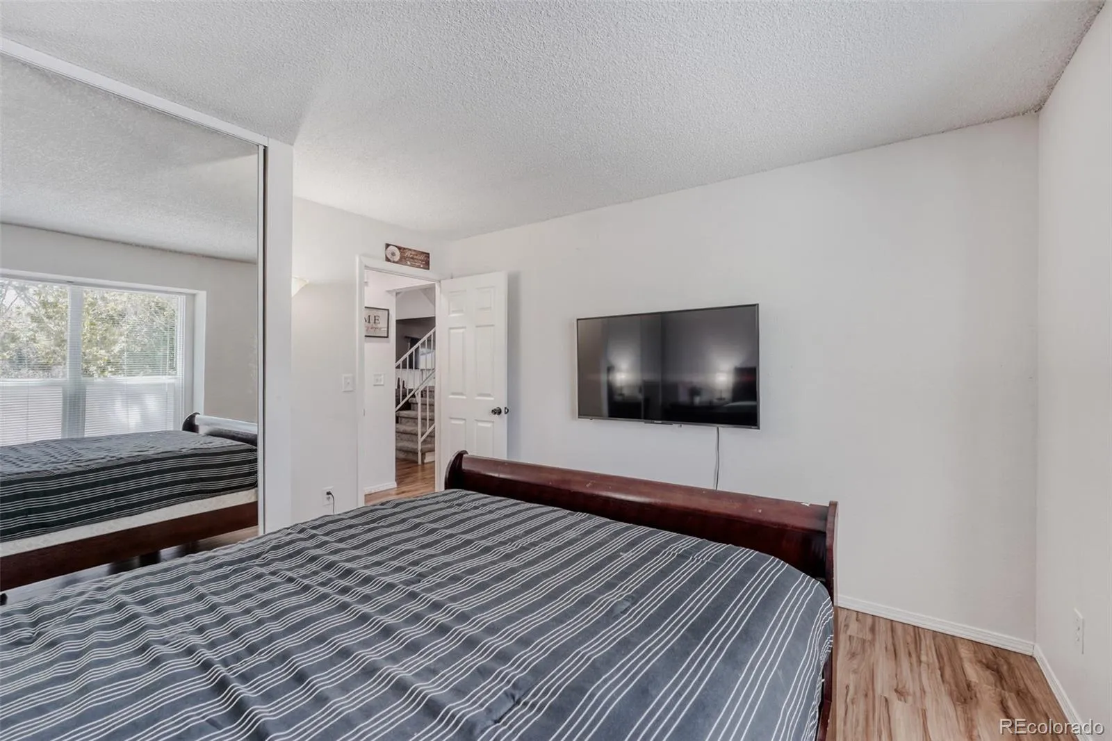 19713 E Girard Avenue Aurora CO 80013 MLS #REC7094235 05052026070411 1600 17