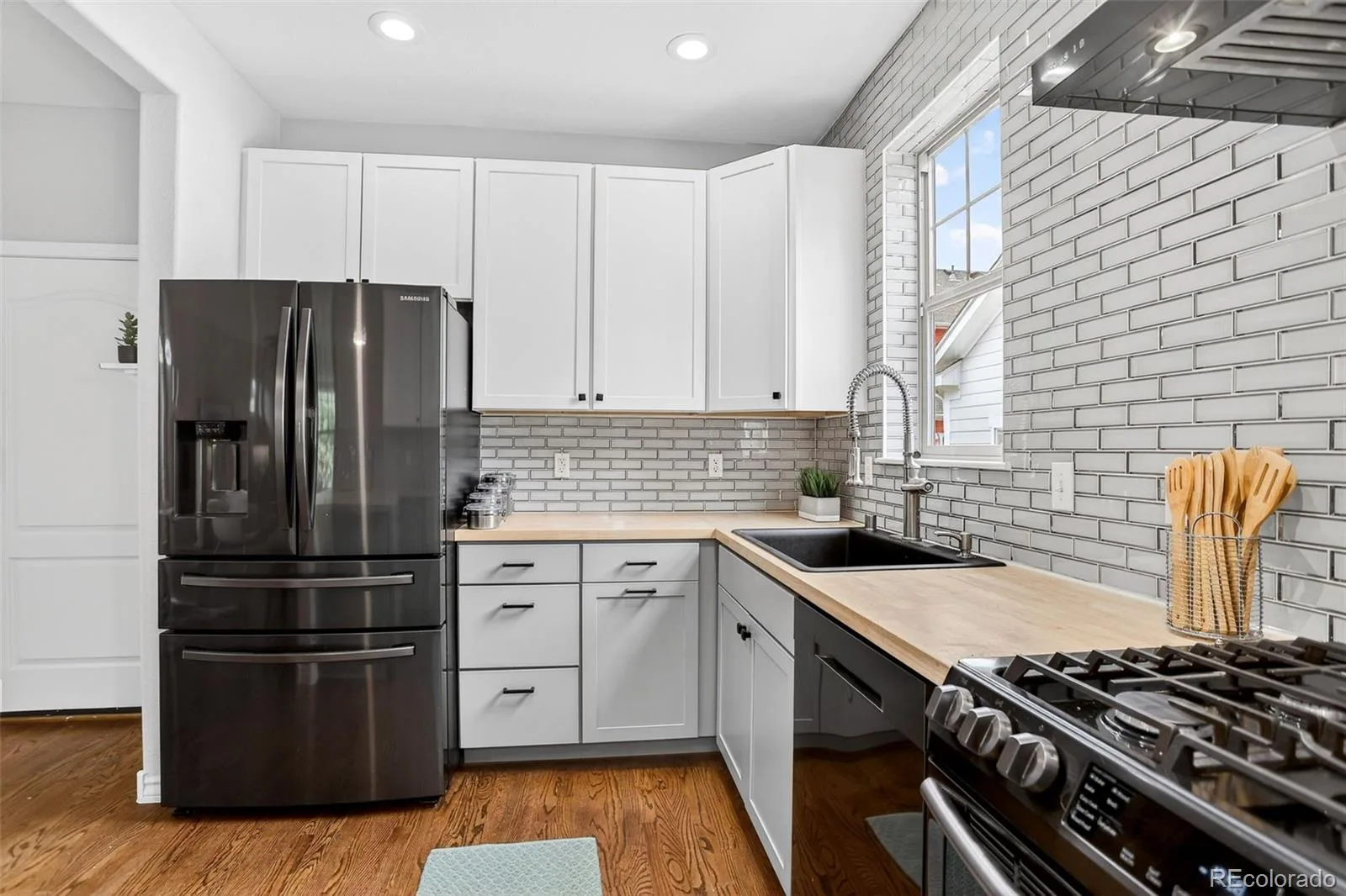 10580 E 28th Place Denver CO 80238 MLS #REC7095274 06052026032007 1600 11