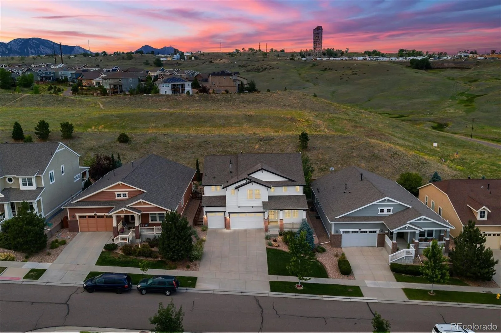 17423 W 84th Drive Arvada CO 80007 MLS #REC7095402 06182026190832 1600 44