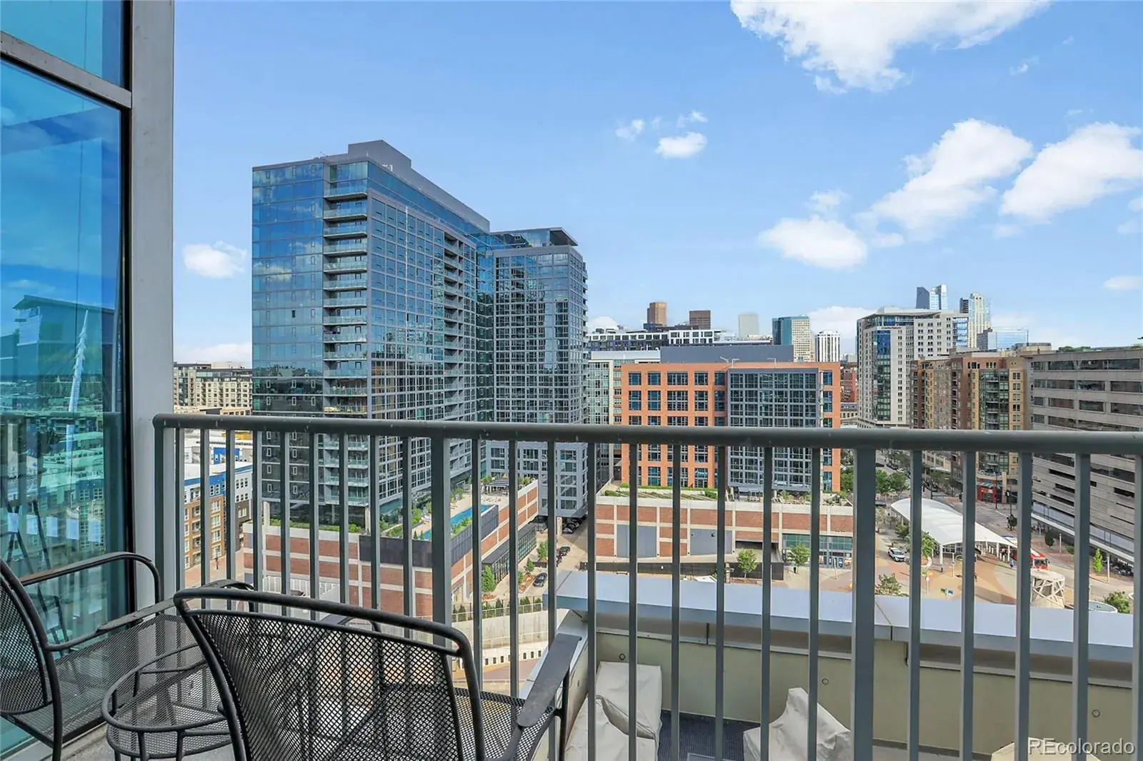 11022025005415 1600 13