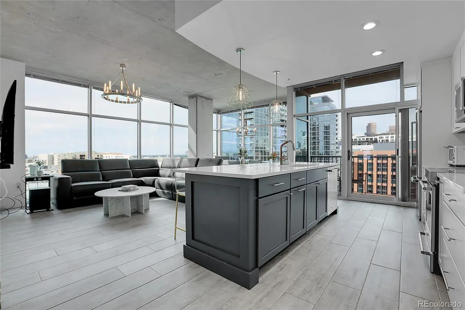 11022025005415 1600 3