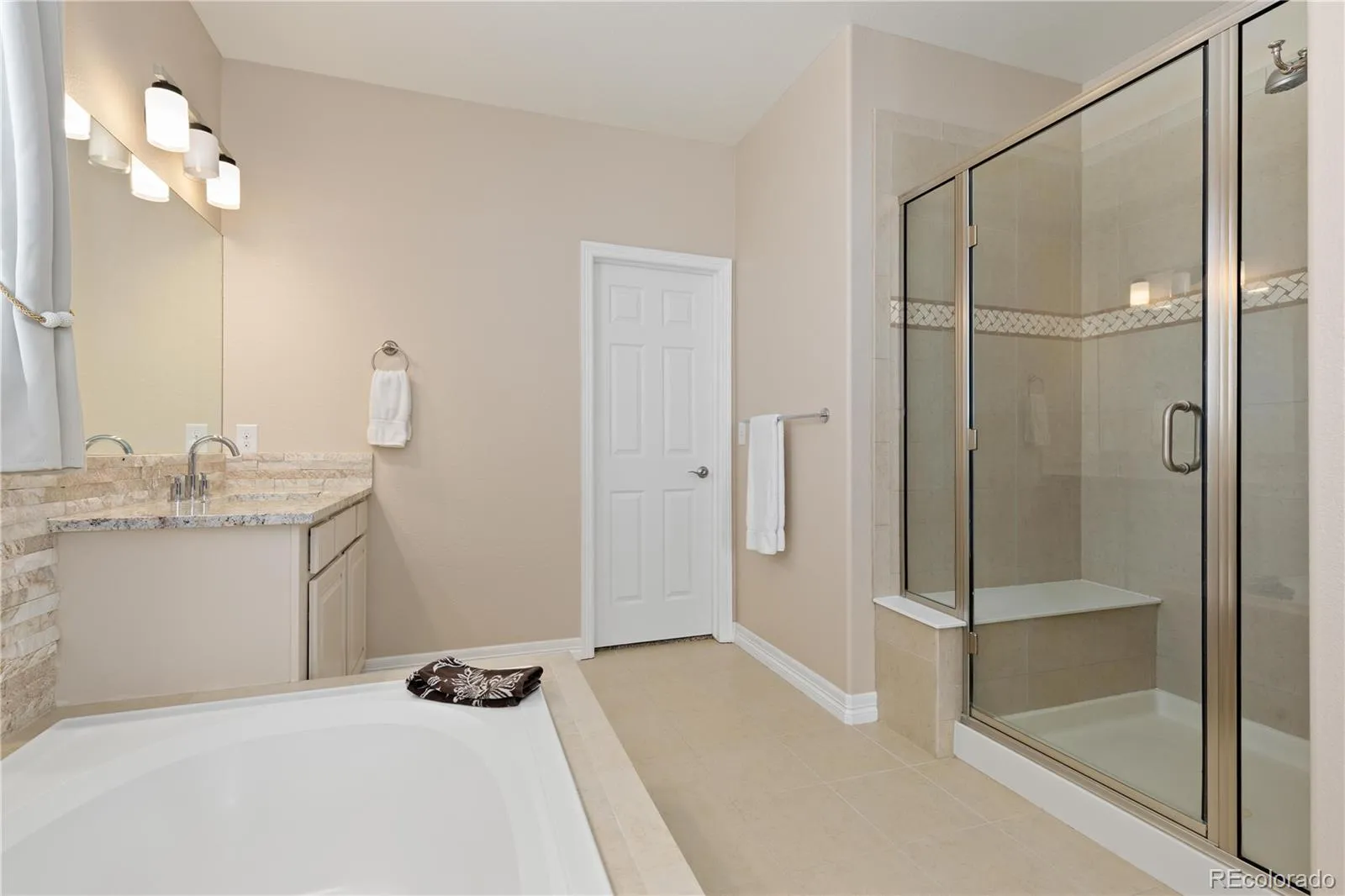 9519 Nile Way Arvada CO 80007 MLS #REC7097134 04242026023524 1600 19