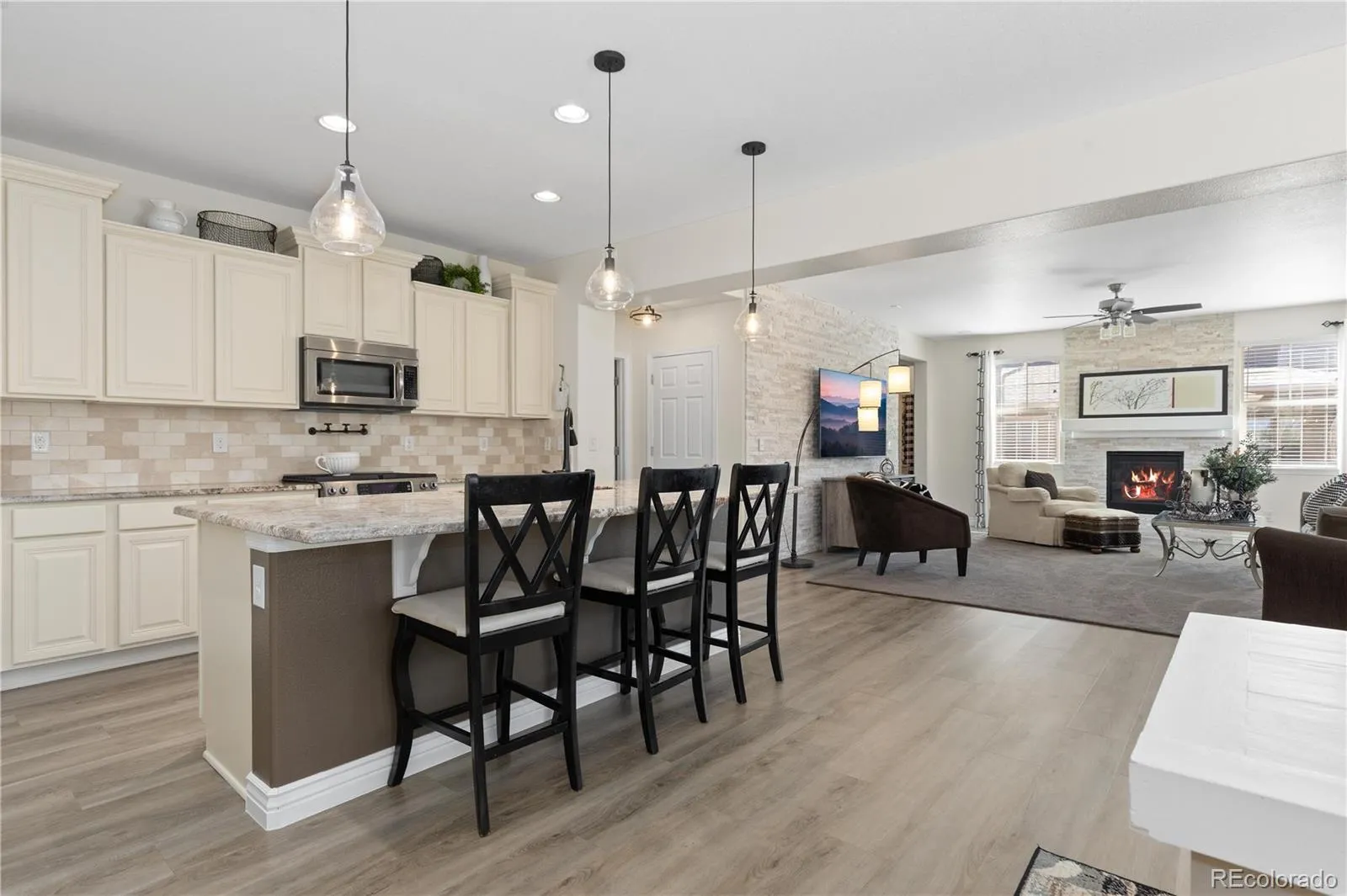 9519 Nile Way Arvada CO 80007 MLS #REC7097134 04242026023524 1600 9