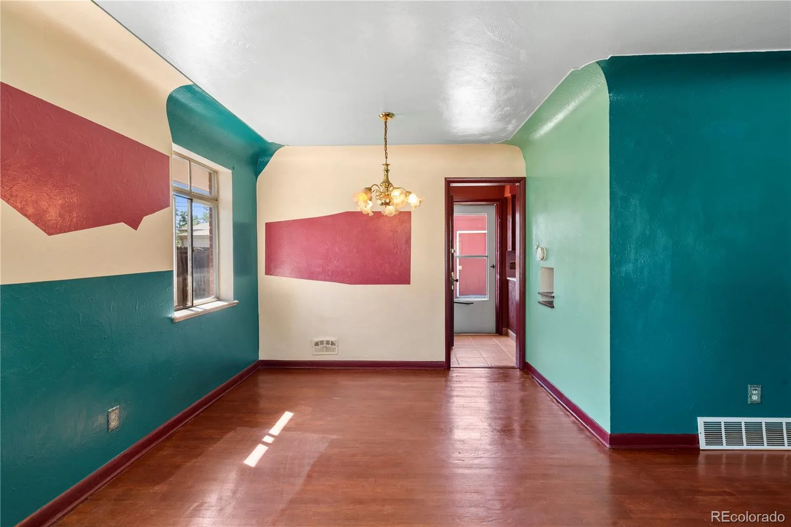 6750 W 54th Place Arvada CO 80002 | MLS #REC7097431 08282026230724 1600 6