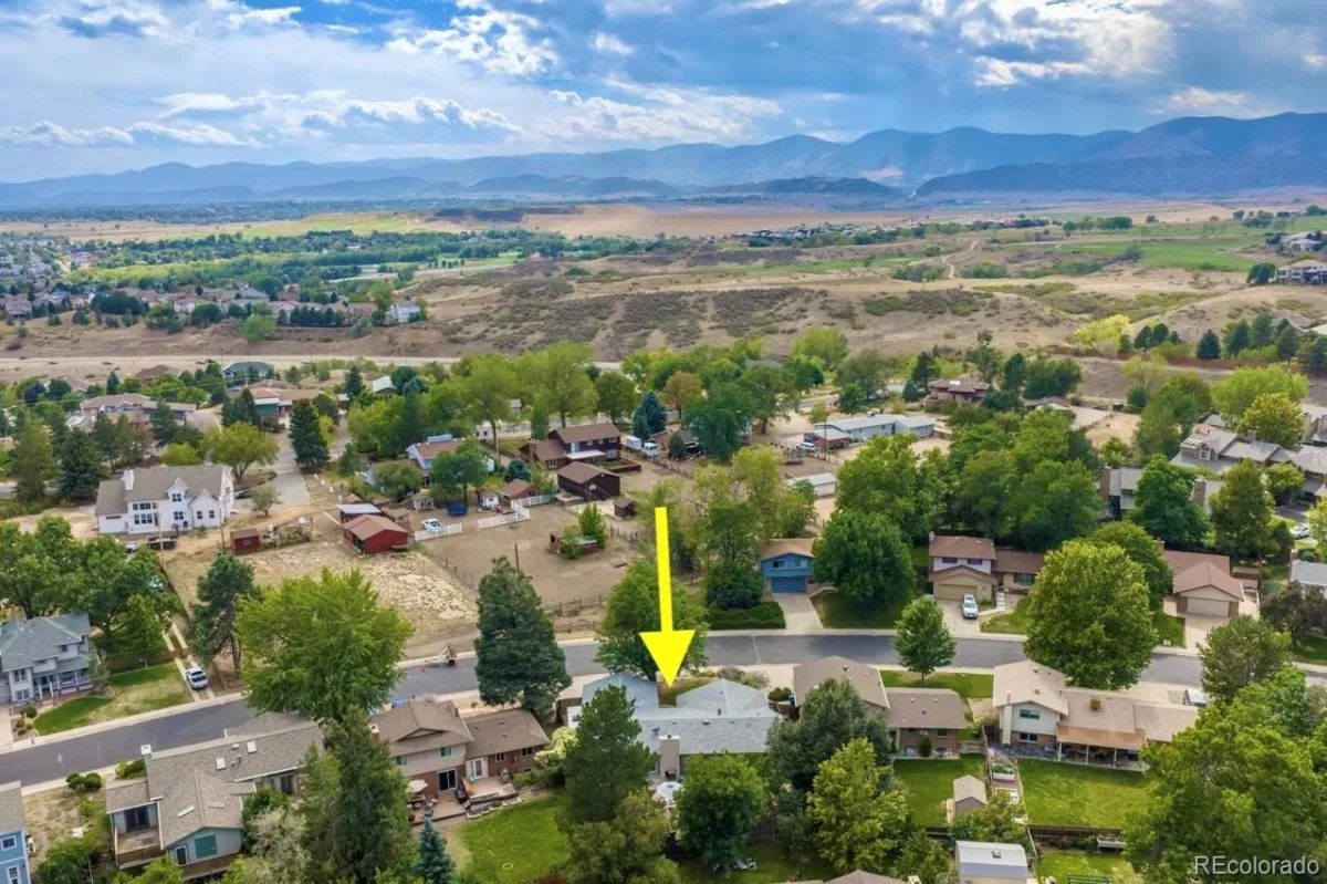 10579 W Warren Drive Lakewood CO 80227 | MLS #REC7098098 09222026191118 1200 3