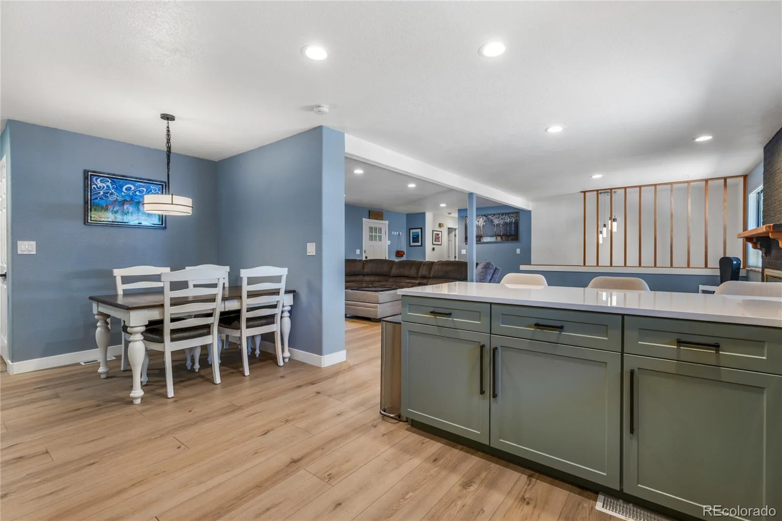 10579 W Warren Drive Lakewood CO 80227 | MLS #REC7098098 09222026191118 1600 18