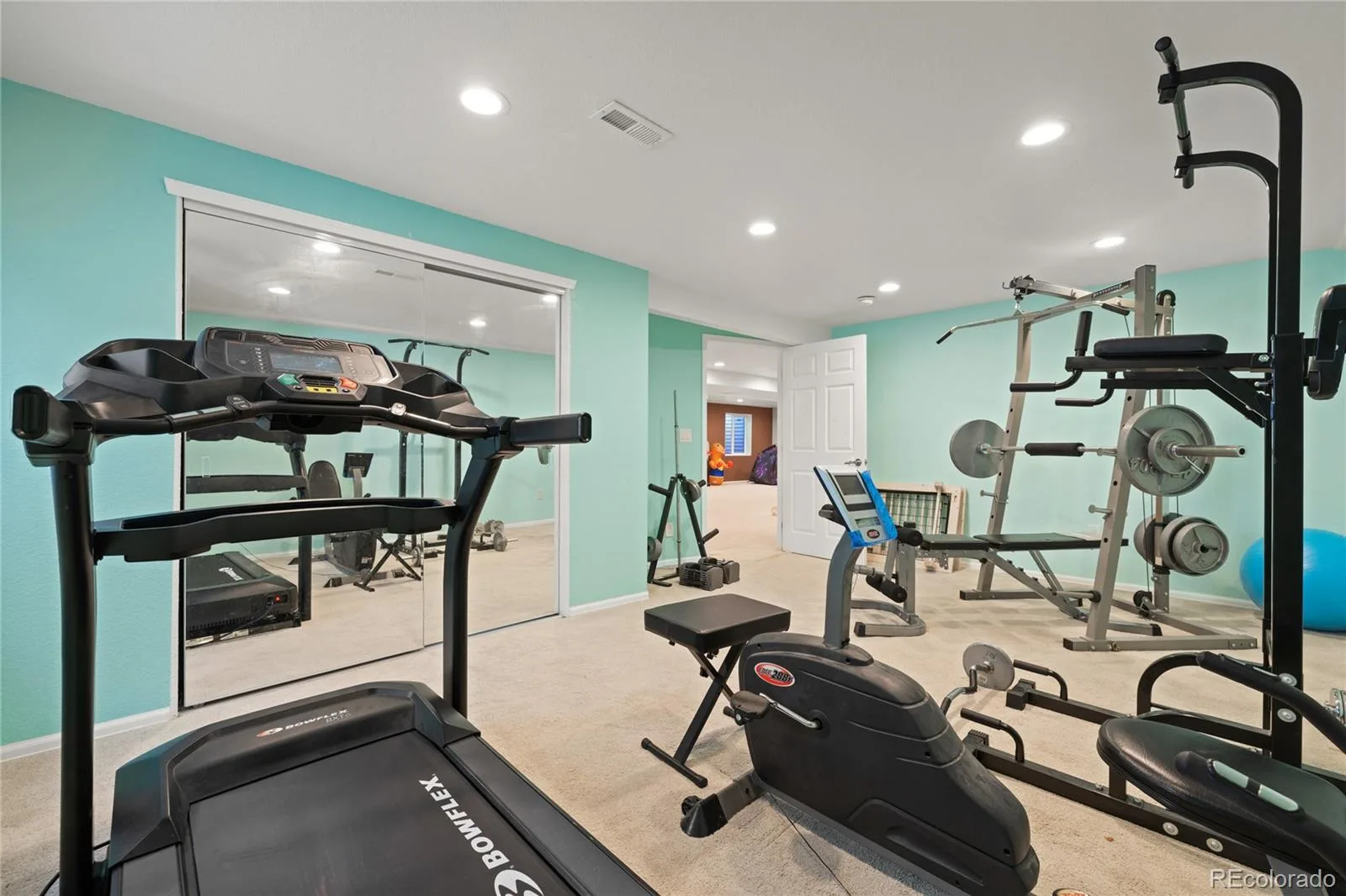 10579 W Warren Drive Lakewood CO 80227 | MLS #REC7098098 09222026191118 1600 36
