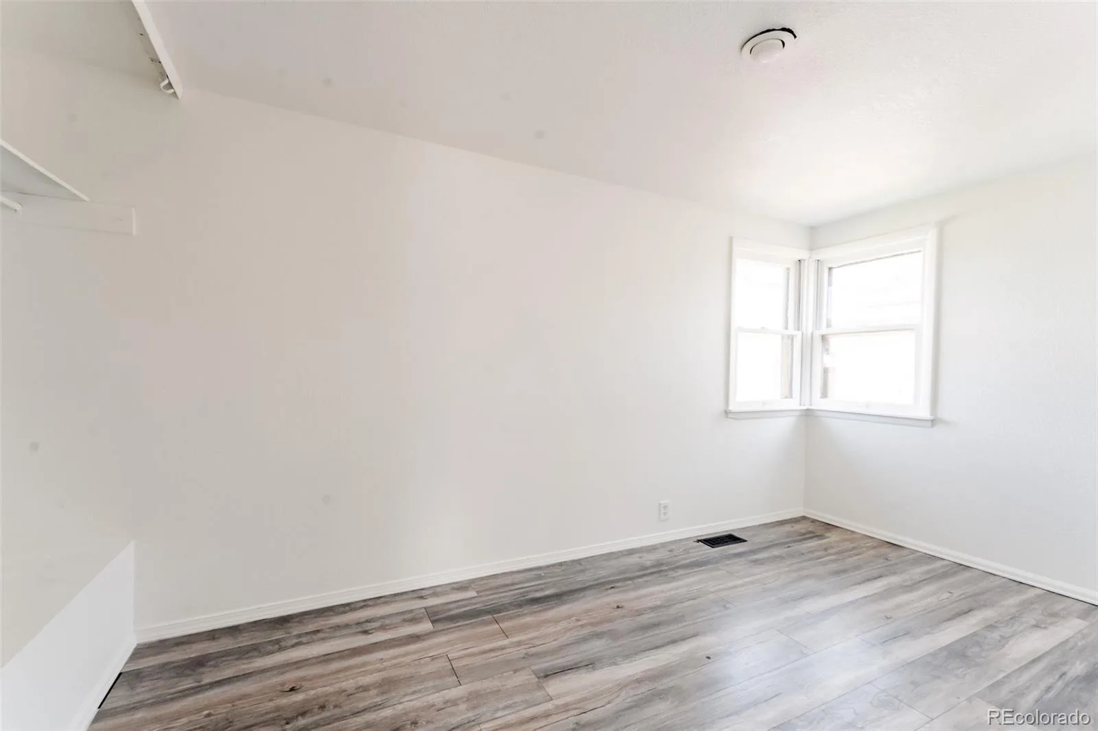 135 S Raleigh Street Denver CO 80219 | MLS #REC7098319 07282026225537 1600 21