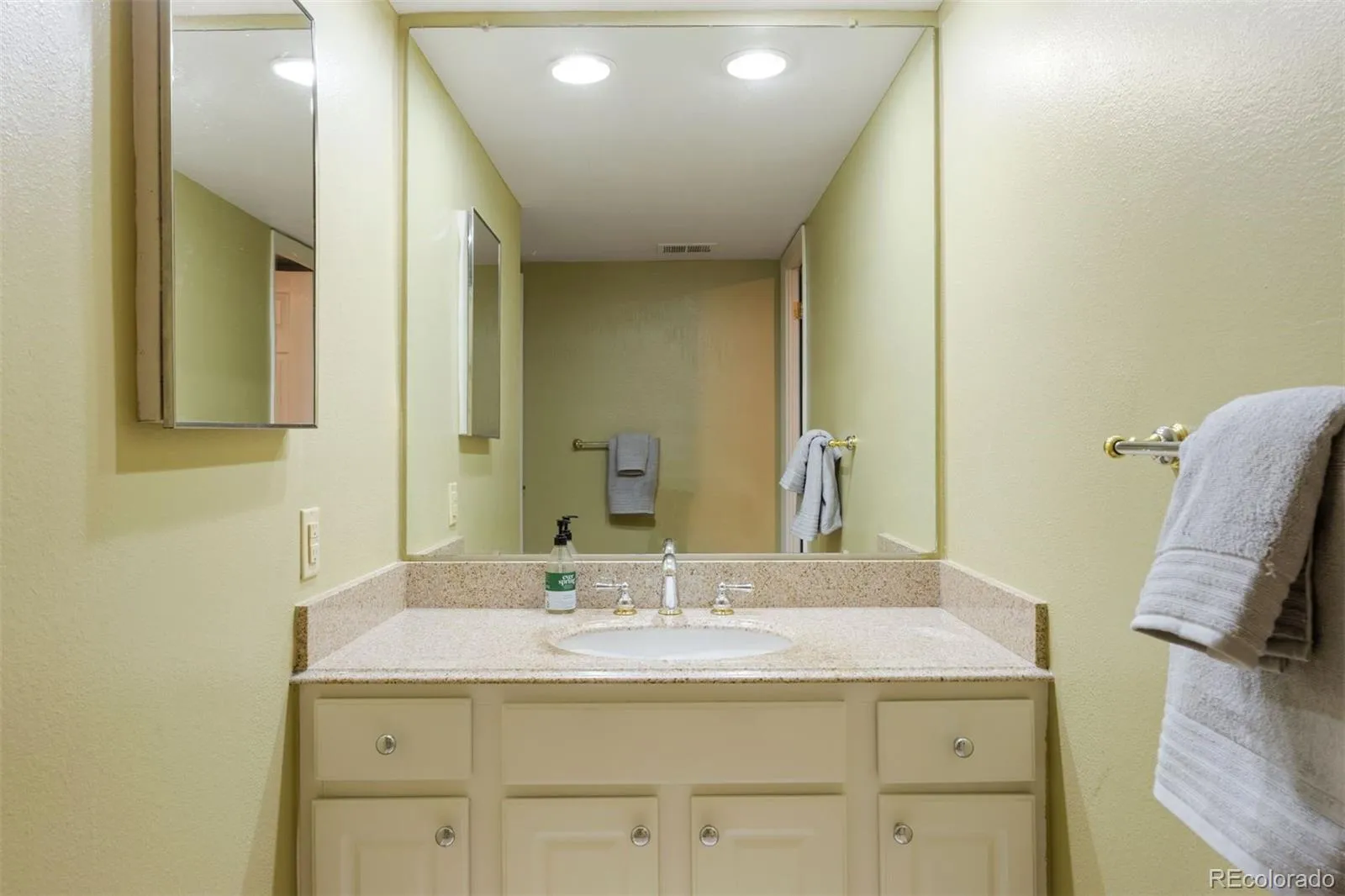 04162026224725 1600 29