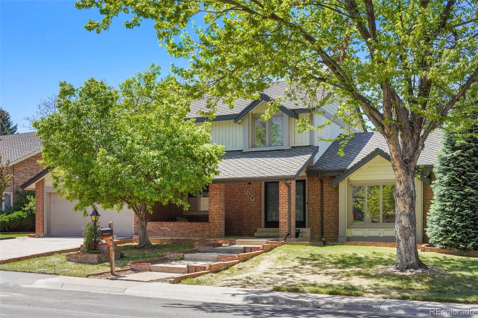 5549 S Hanover Way Englewood CO 80111 | MLS #REC7104735 08192026175013 1600 1