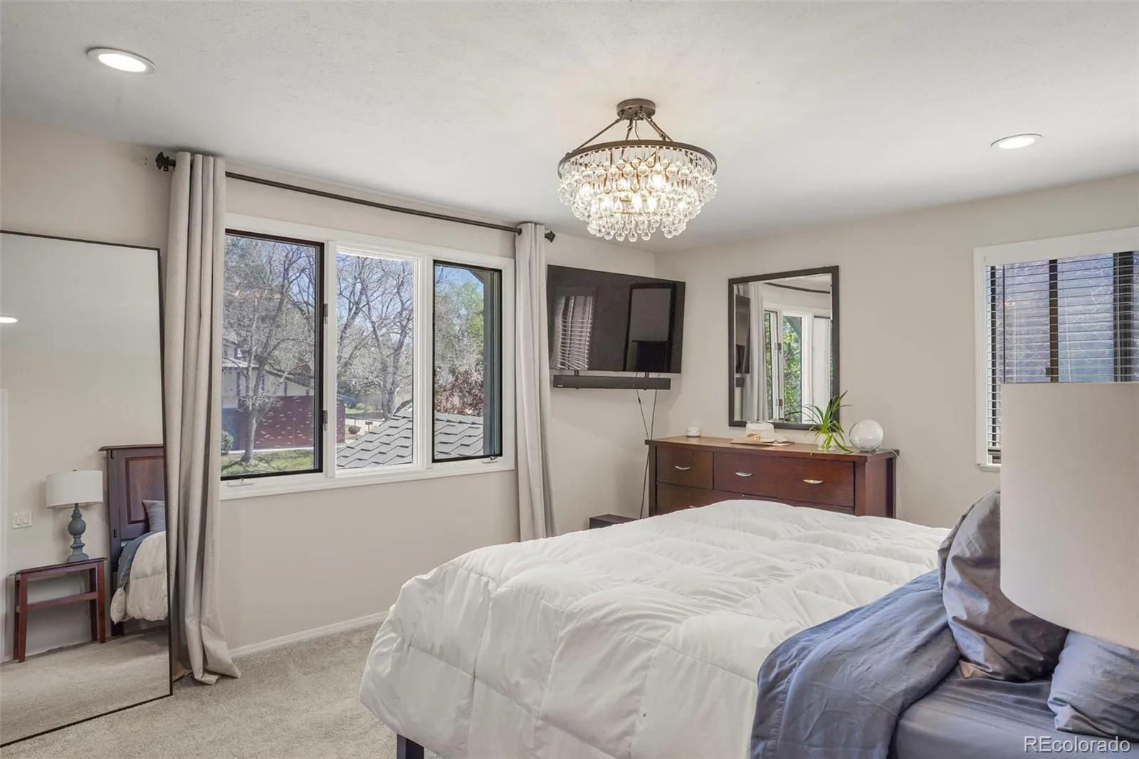 5549 S Hanover Way Englewood CO 80111 | MLS #REC7104735 08192026175013 1600 21
