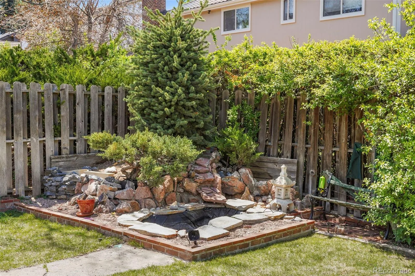 5549 S Hanover Way Englewood CO 80111 | MLS #REC7104735 08192026175013 1600 28