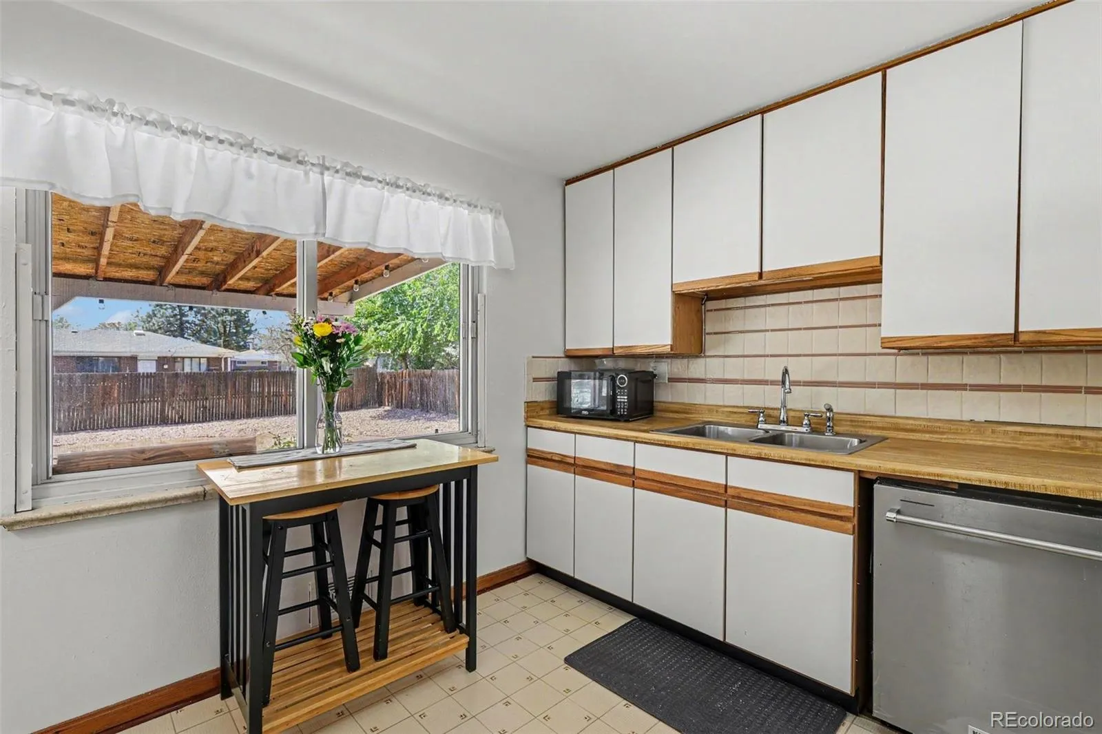 3061 Worchester Street Aurora CO 80011 MLS #REC7105662 05072026021110 1600 14
