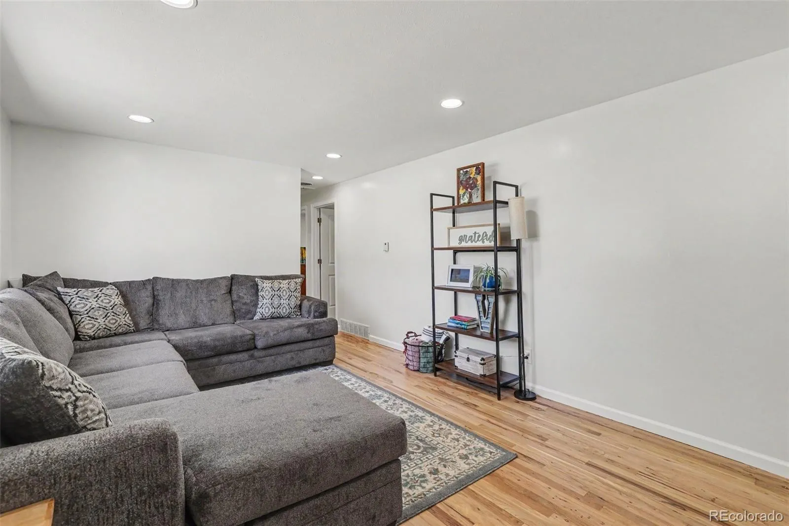 3061 Worchester Street Aurora CO 80011 MLS #REC7105662 05072026021110 1600 7