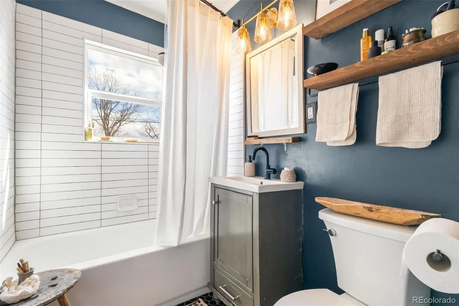 03132026210351 1600 21