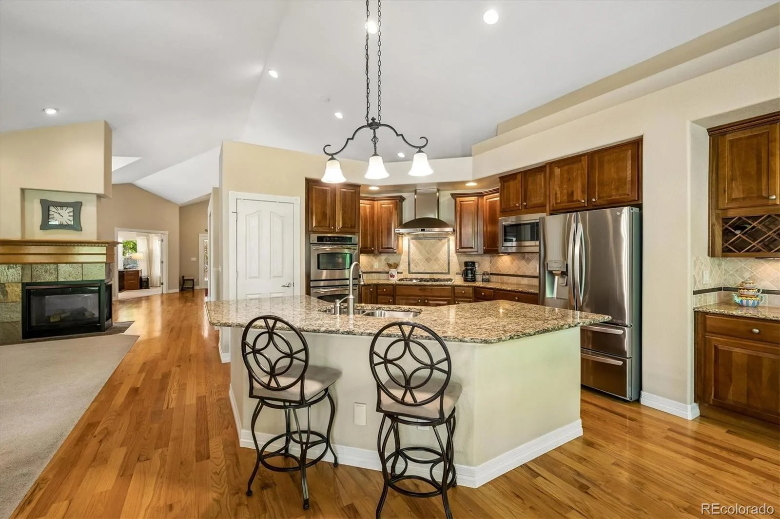 6557 S Gray Way Littleton CO 80123 | MLS #REC7105947 08052026181844 1600 13