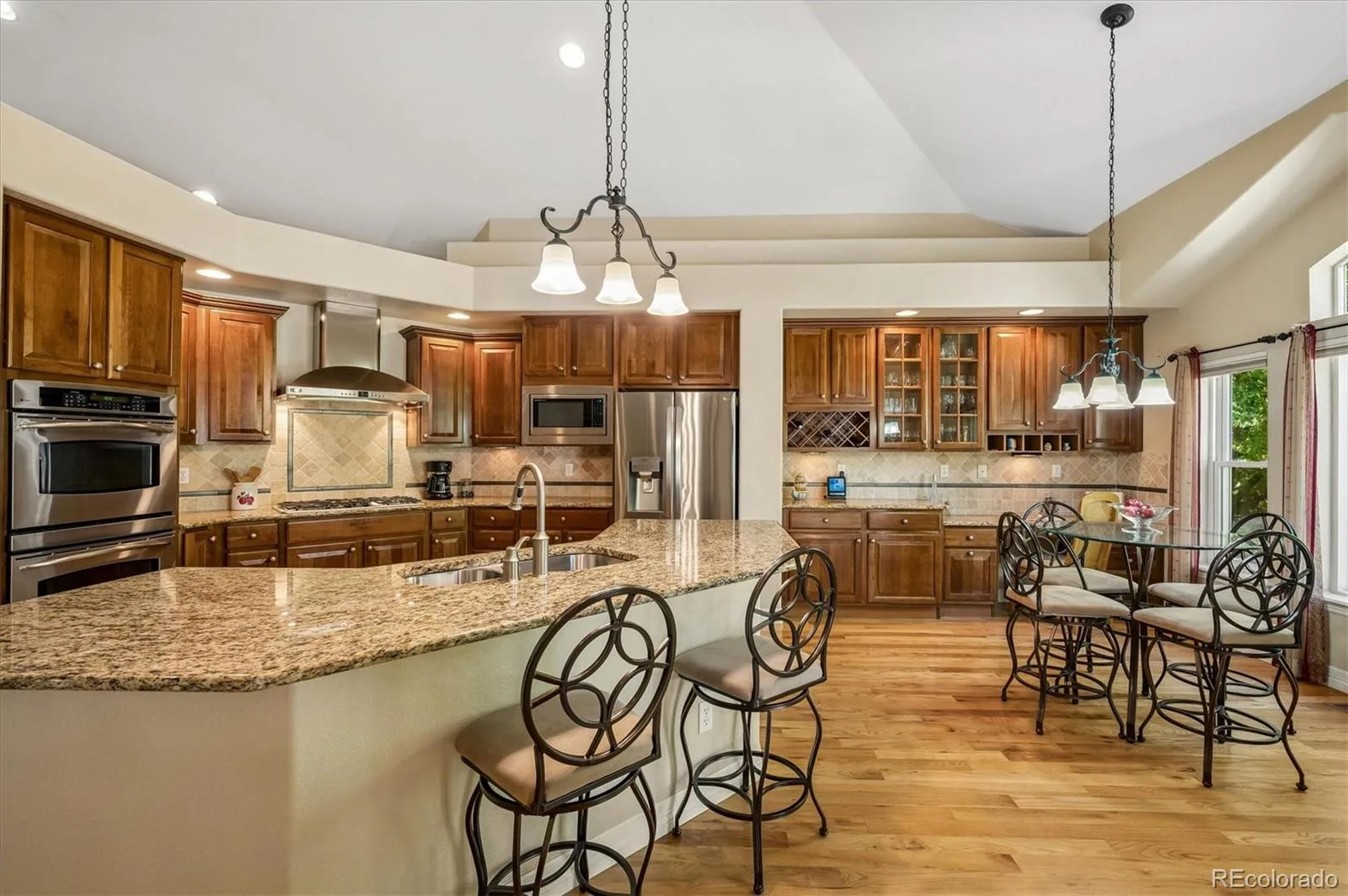 6557 S Gray Way Littleton CO 80123 | MLS #REC7105947 08052026181844 1600 14