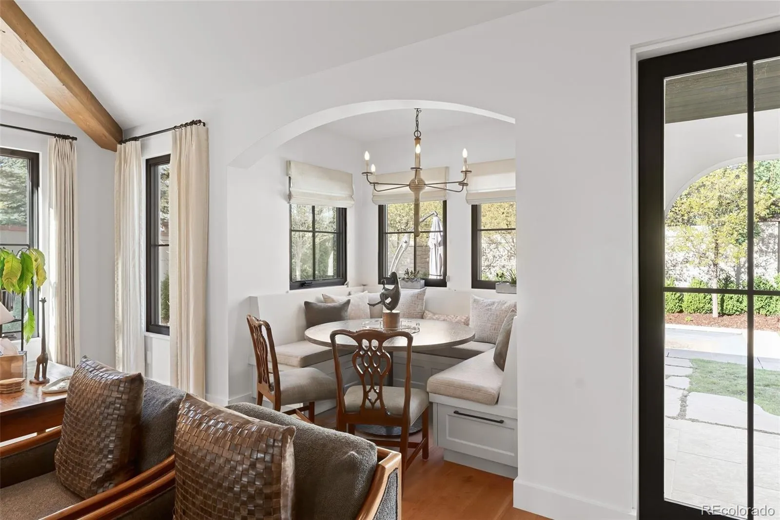 2821 E Cedar Avenue #18 Denver CO 80209 MLS #REC7107982 05022026061154 1600 10