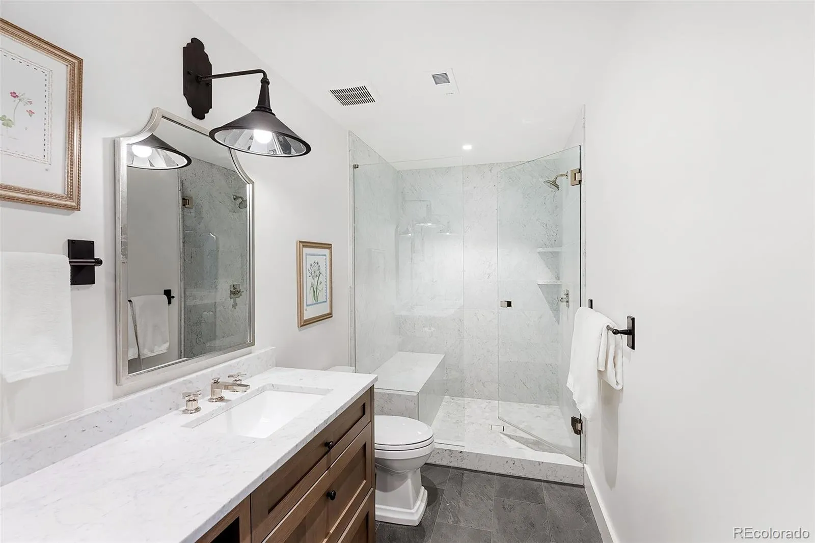 2821 E Cedar Avenue #18 Denver CO 80209 MLS #REC7107982 05022026061154 1600 28
