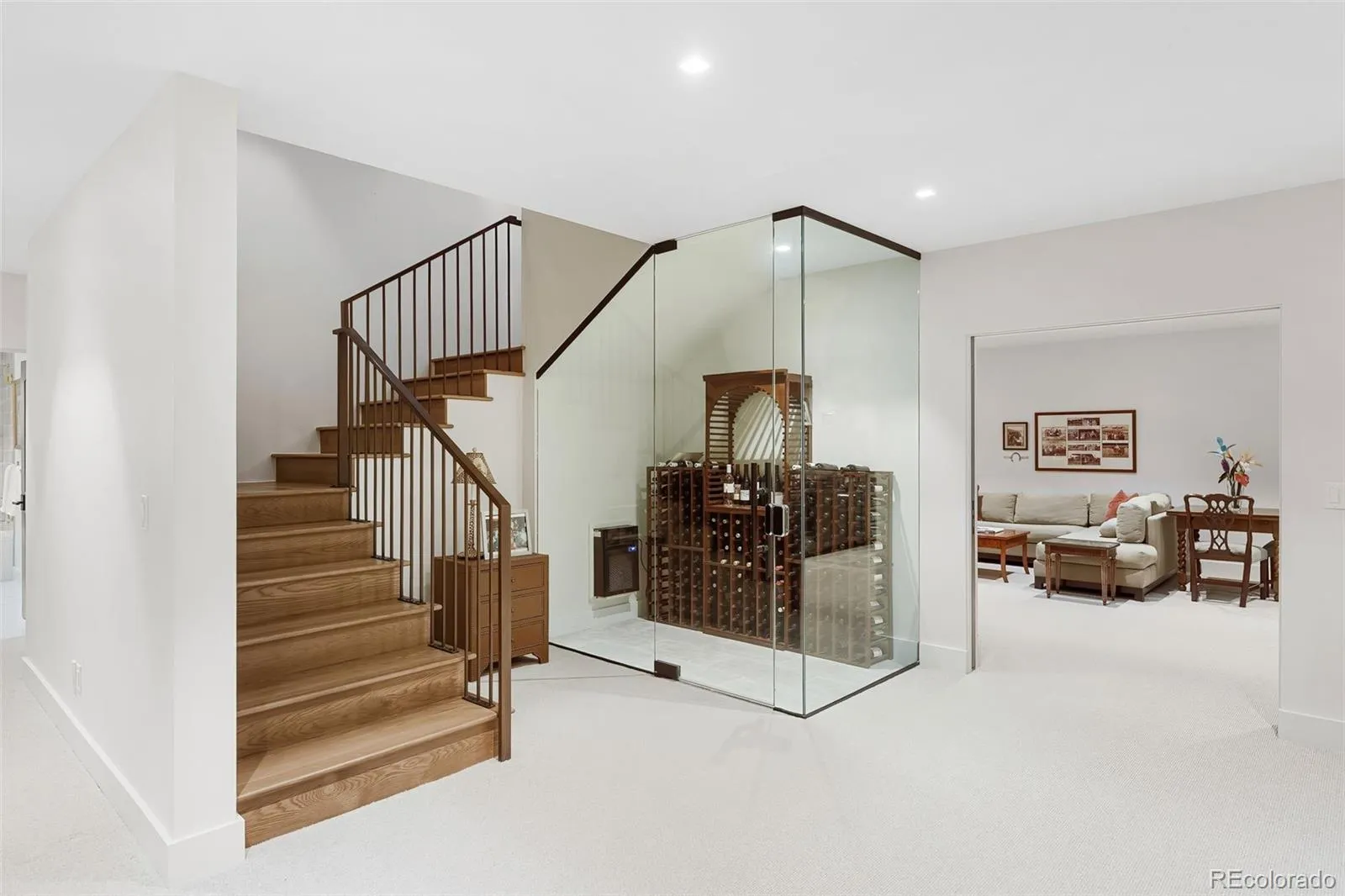 2821 E Cedar Avenue #18 Denver CO 80209 MLS #REC7107982 05022026061154 1600 32