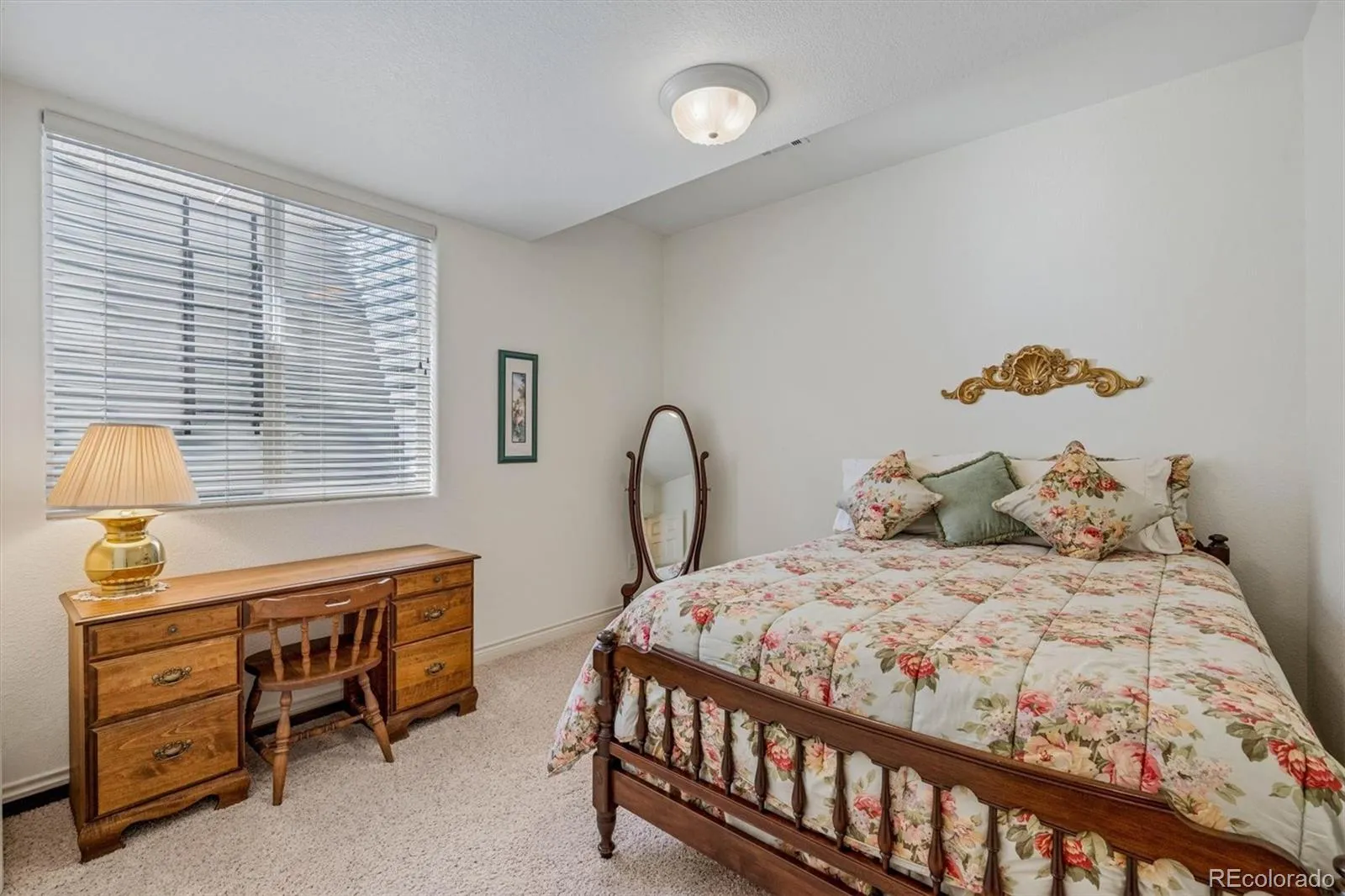 4791 S Atchison Court Aurora CO 80015 MLS #REC7109135 04082026231424 1600 31