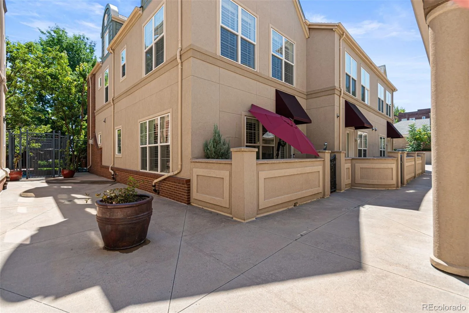 1489 Steele Street #116 Denver CO 80206 | MLS #REC7109363 10012026004639 1600 35
