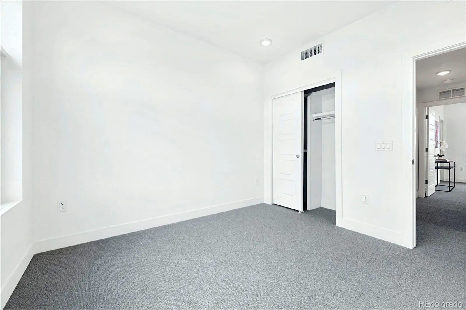 6971 E Lowry Boulevard Denver CO 80230 MLS #REC7109430 06102026172906 1600 26
