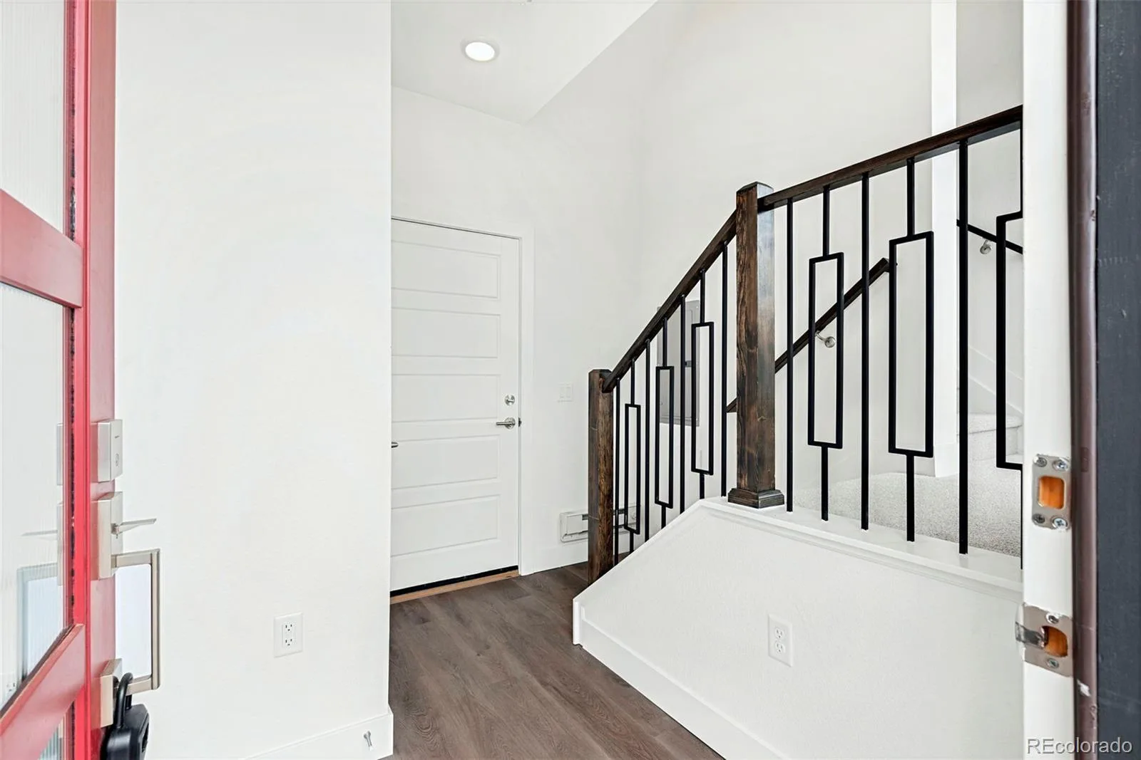6971 E Lowry Boulevard Denver CO 80230 MLS #REC7109430 06102026172906 1600 4