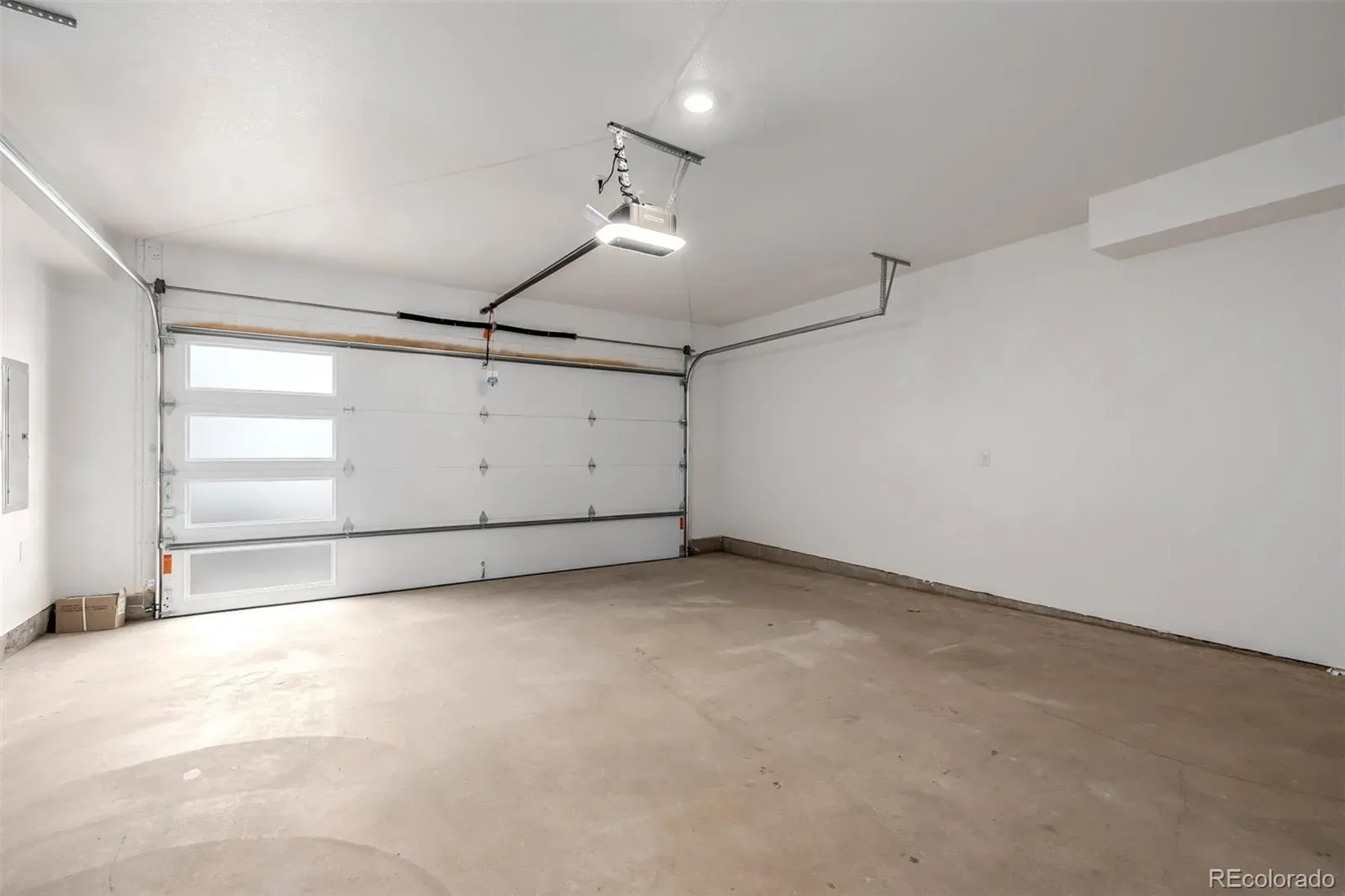 03302026005100 1600 18