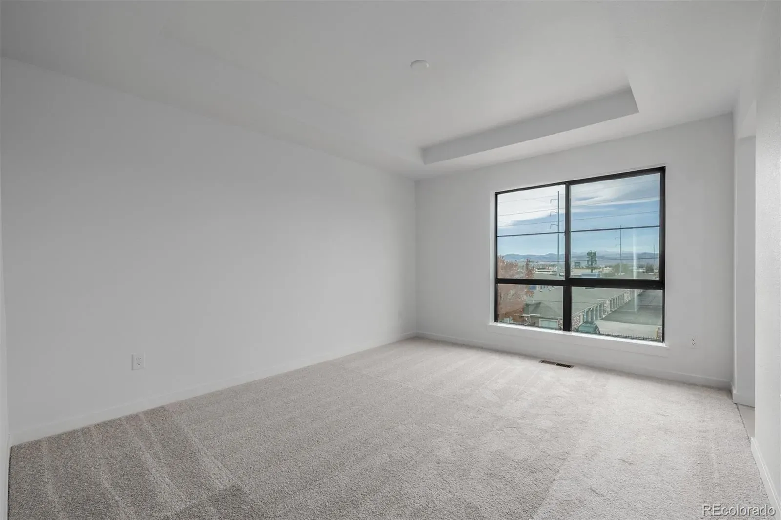 03302026005100 1600 7