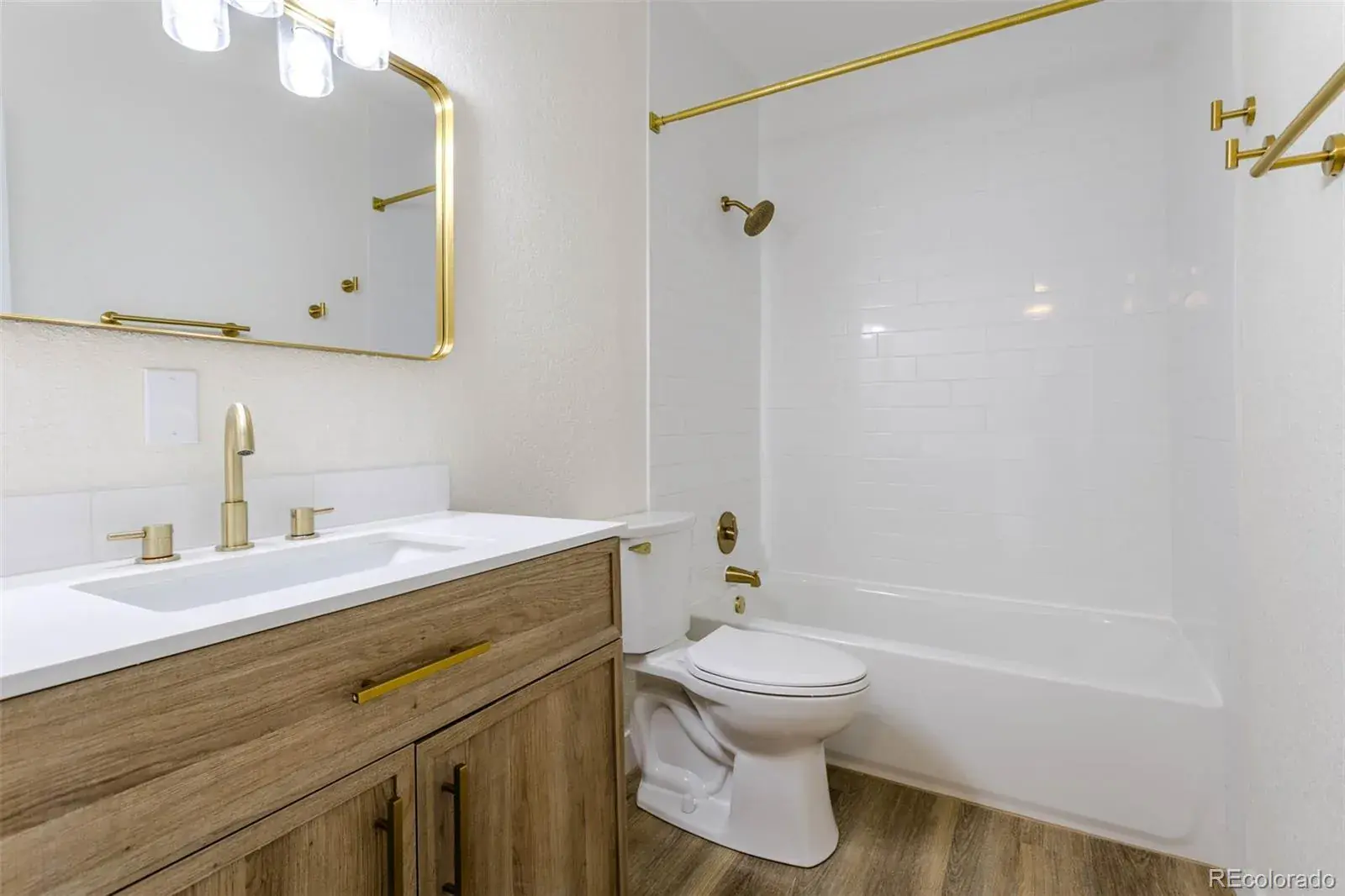 2450 N Ogden Street Denver CO 80205 MLS #REC7110026 01142026172236 1600 10