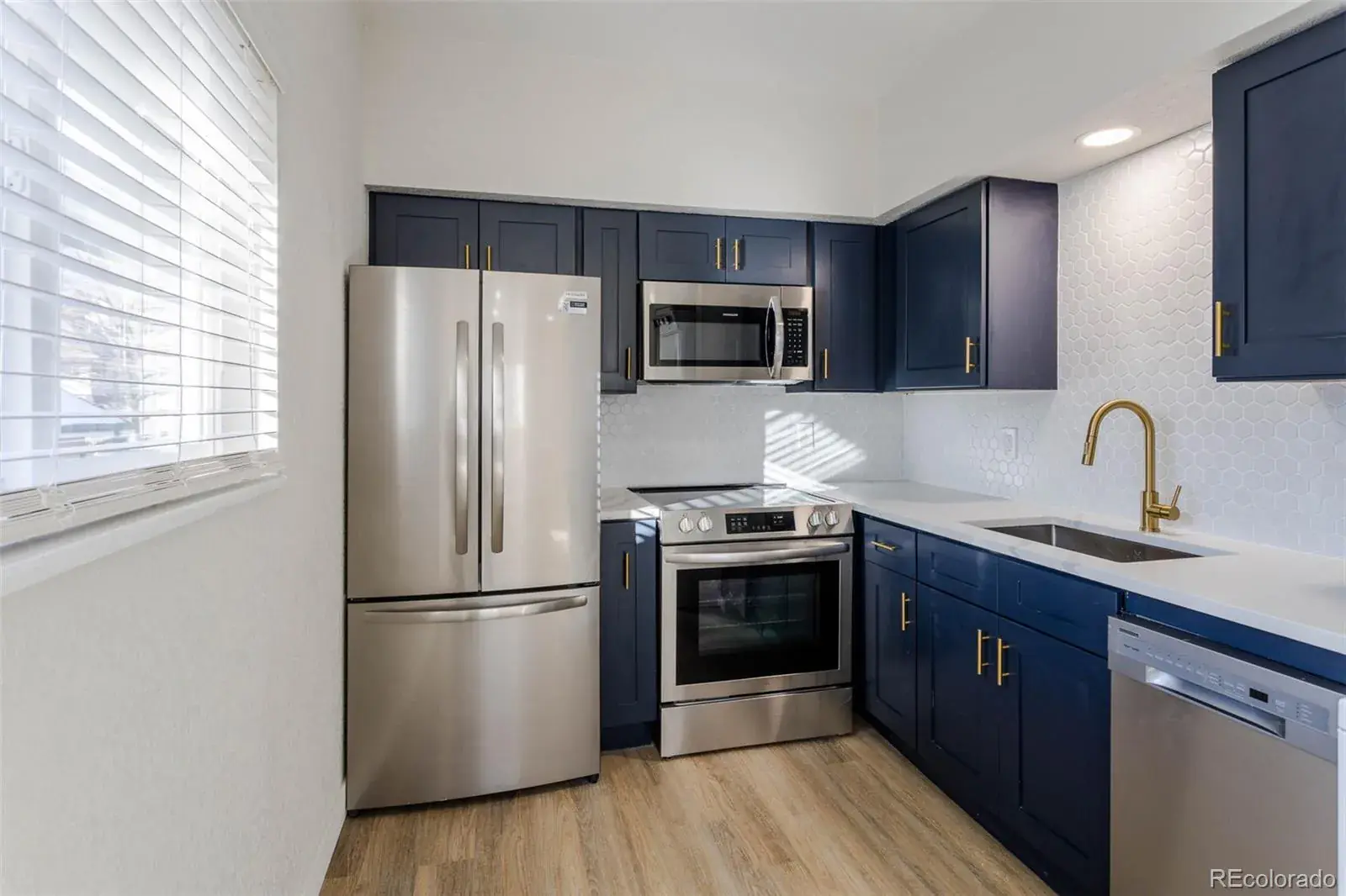 2450 N Ogden Street Denver CO 80205 MLS #REC7110026 01142026172236 1600 6