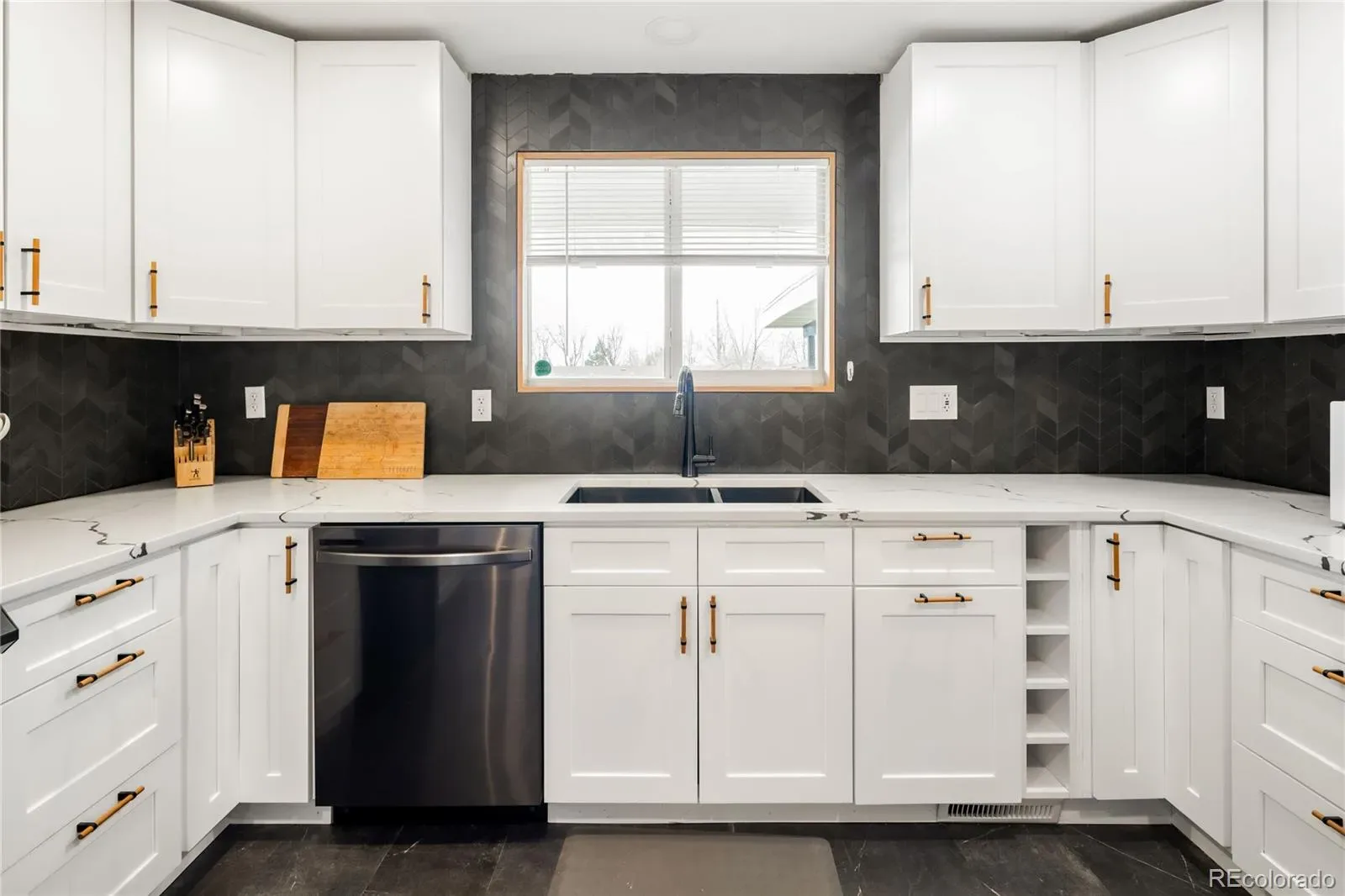 03262026161108 1600 21