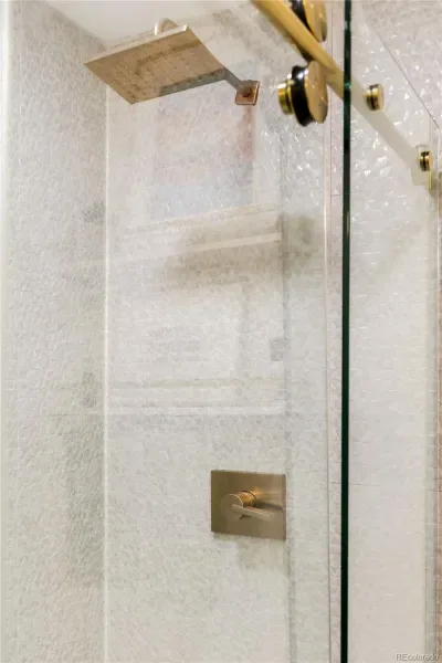 03262026161108 800 20